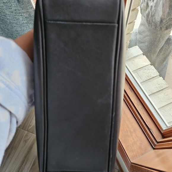 Coach Crossbody Bag - Picture 8 of 9